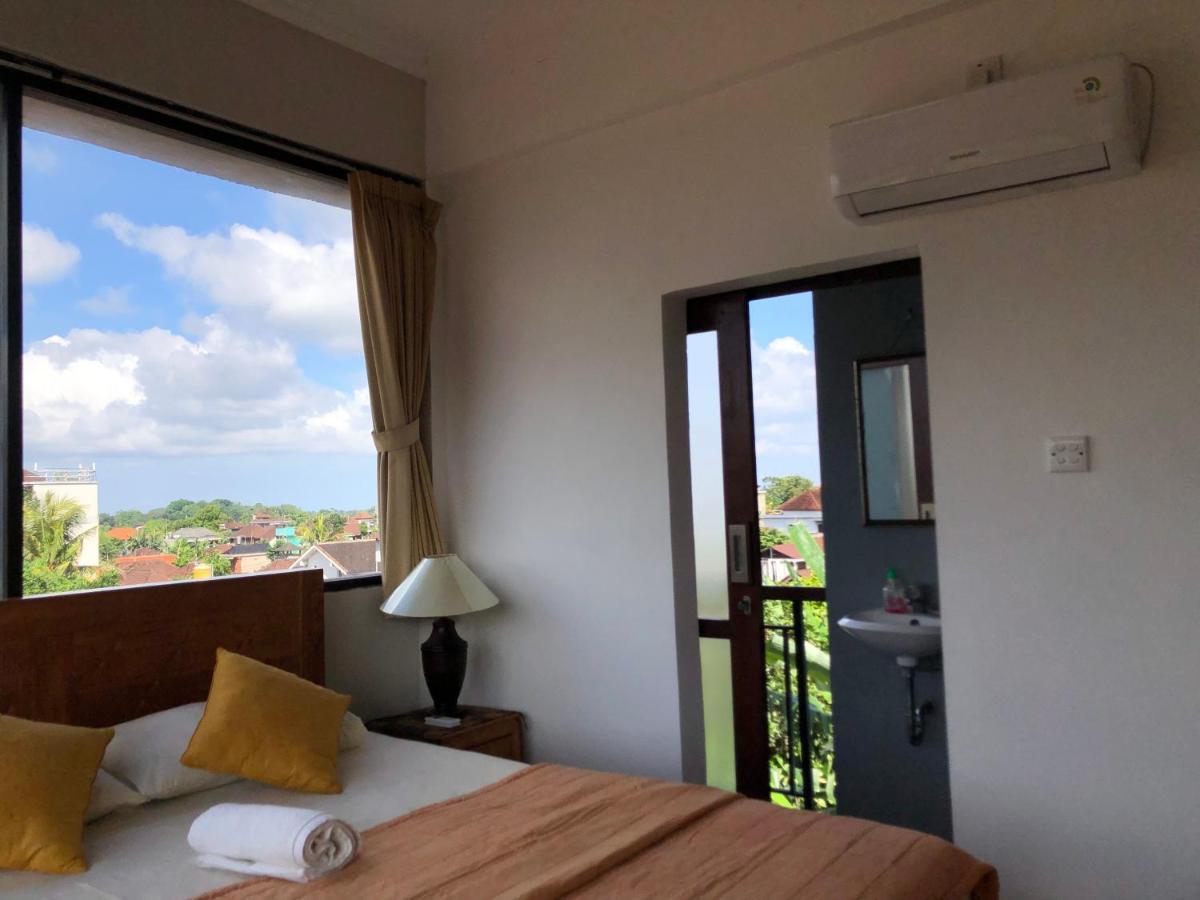 Run House B&B Ubud Esterno foto
