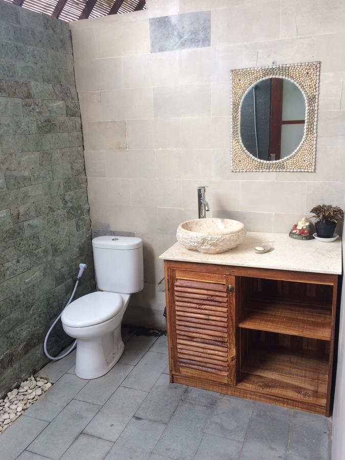Run House B&B Ubud Esterno foto