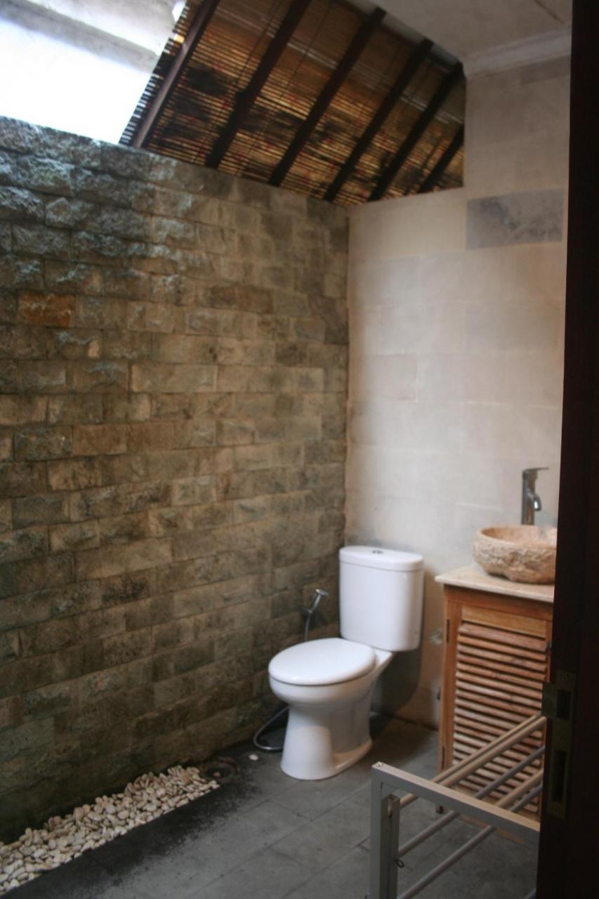 Run House B&B Ubud Esterno foto